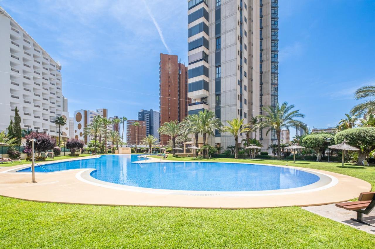 Gemelos 26 Resort Apartment 22E Levante Beach Бенидорм Екстериор снимка